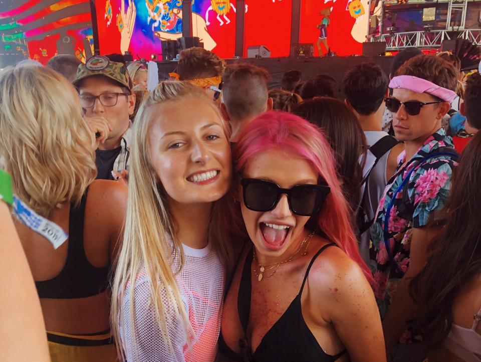 Kaitlin Clapinski and her friend at Coachella