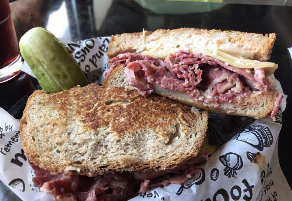 Michigan: Reuben, Zingerman’s Delicatessen (Ann Arbor)