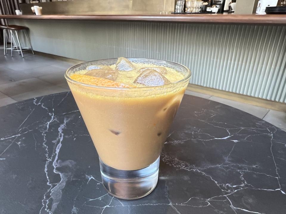 oleato iced cortado