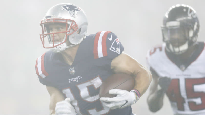 <p>FOXBORO, Mass. — Here are some notes and nuggets from an entertaining — and at times bizarre — Sunday night… <a rel="nofollow noopener" href="https://nesn.com/2017/10/patriots-notes-dense-fog-adds-surreal-backdrop-to-super-bowl-rematch/" target="_blank" data-ylk="slk:Read More »;elm:context_link;itc:0;sec:content-canvas" class="link ">Read More »</a> </p>