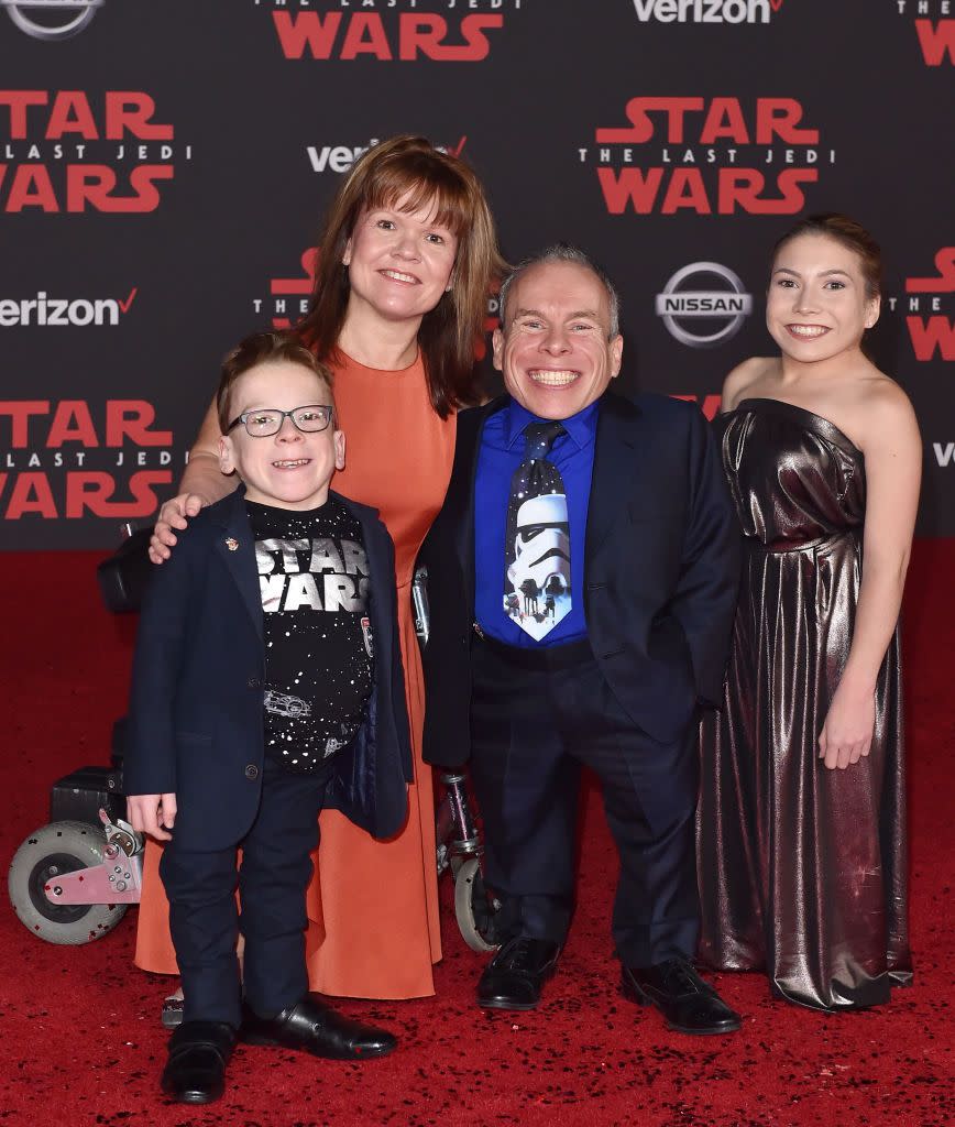 harrison davis, samantha davis, actor warwick davis and annabelle davis