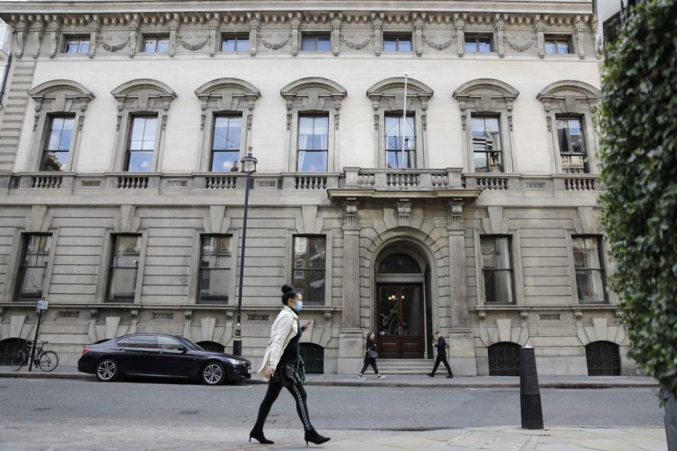 A general view is pictured of the exterior of the private members' Garrick Club, founded in 1831 and situated in the heart of London's West End and Theatreland, in Covent Garden, central London on October 7, 2020. - Britain's elite private members' clubs have long been places where politicians, businessmen and other high-fliers have hobnobbed. But revolt is brewing in the #MeToo era, as women are eager to join the old boys' clubs. (Photo by TOLGA AKMEN / AFP) / To go with AFP story by Charlotte DURAND (Photo by TOLGA AKMEN/AFP via Getty Images)