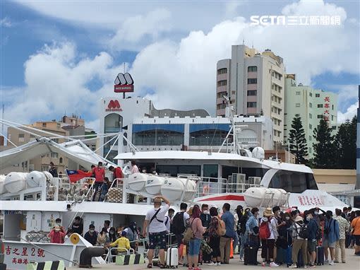 積壓許久的「報復性旅遊」讓離島澎湖成為國人「偽出國、類出國」的首選（圖／澎湖民眾提供）