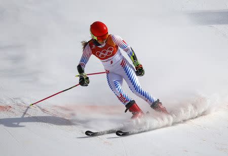 Alpine Skiing – Pyeongchang 2018 Winter Olympics – Women’s Giant Slalom – Yongpyong Alpine Centre - Pyeongchang, South Korea – February 15, 2018 - Mikaela Shiffrin of the U.S. competes. REUTERS/Phil Noble