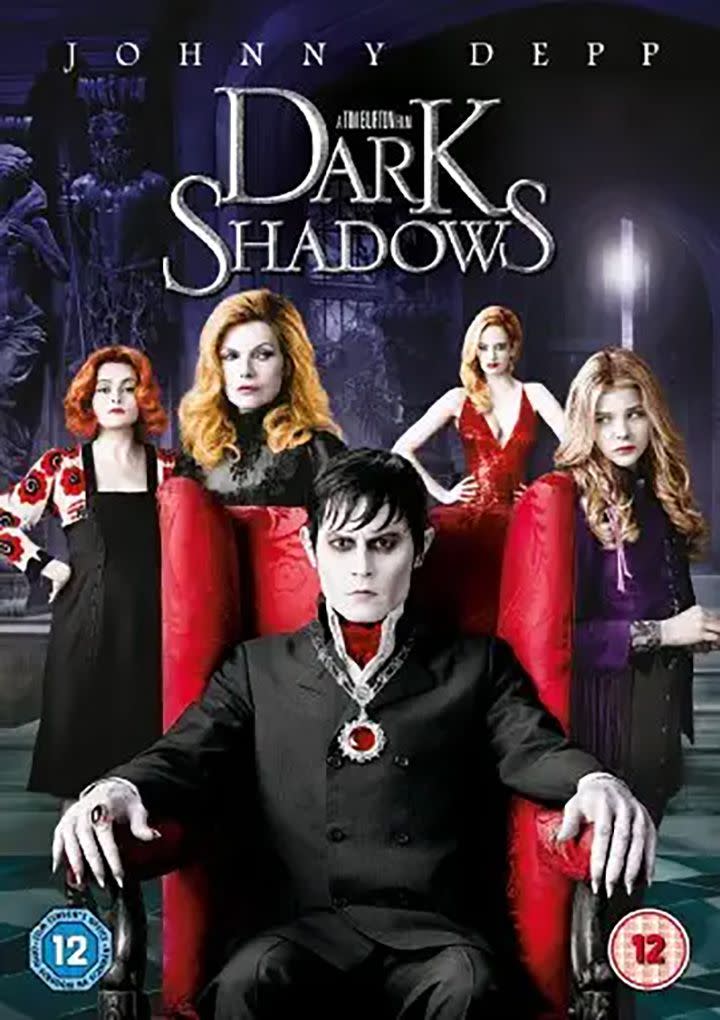 DVD cover of Dark Shadows (2012)