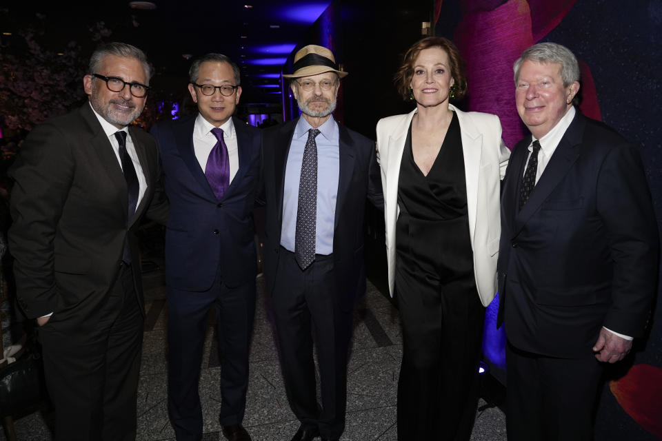 Steve Carell, Kewsong Lee, David Hyde Pierce, Sigourney Weaver, and André Bishop attend the Lincoln Center Theater Gala