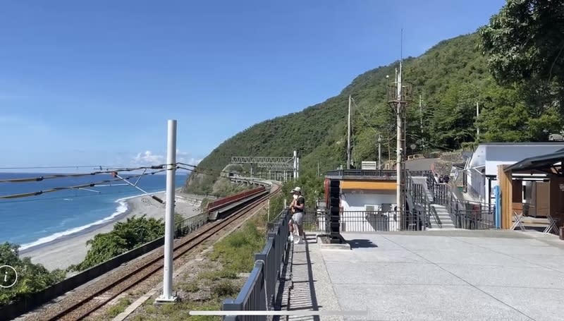 被譽為全台最美火車站的台東多良火車站，經封園整修後，1日重新開園，不過可能因宣傳不夠，到訪遊客並不多。（中央社／民眾提供）