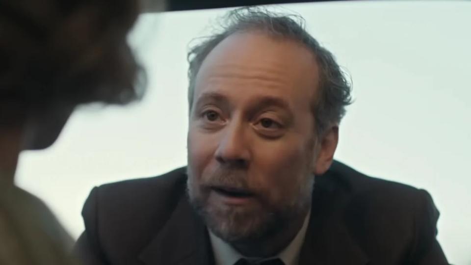 Kevin Sussman as Walter Pine in “Lessons in Chemistry” (Appple TV+)