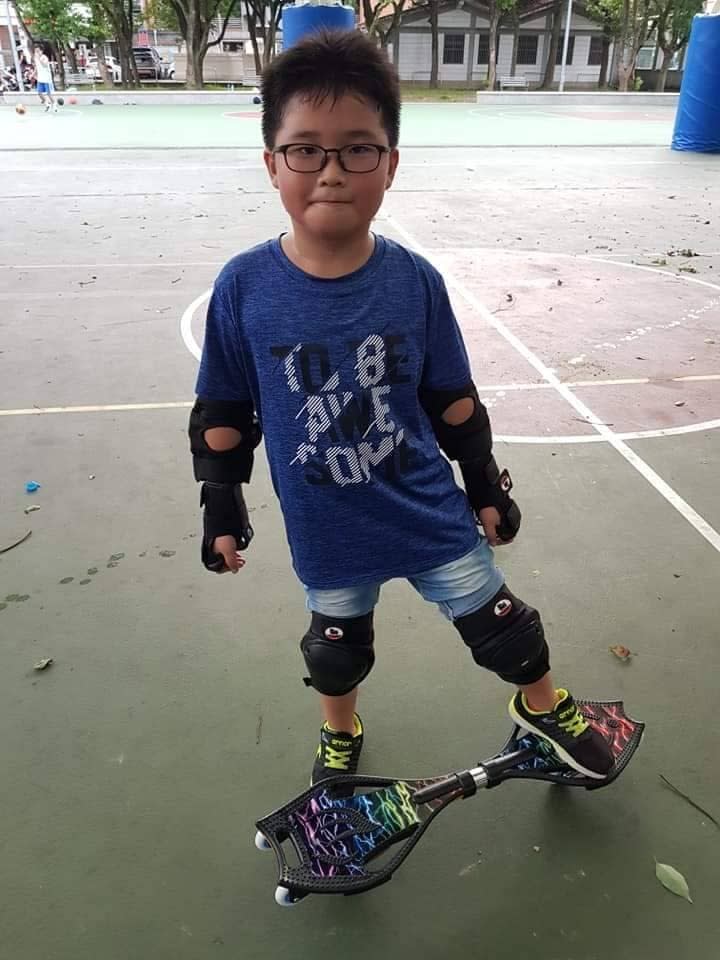 元元已經是名10歲的小男孩。（圖／張爸爸授權提供，勿隨意翻攝）