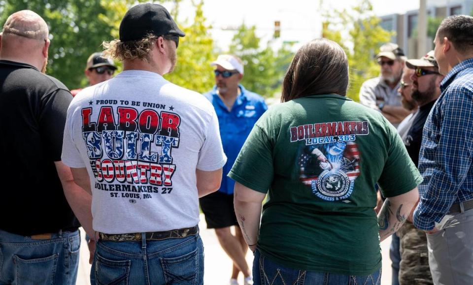 Members of the International Brotherhood of Boilermakers gathered outside the Robert J. Dole Federal Courthouse in Kansas City, Kansas, for an earlier hearing in the case. Nick Wagner/nwagner@kcstar.com