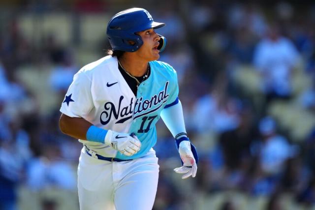 Diego Cartaya arrives at Dodger Stadium