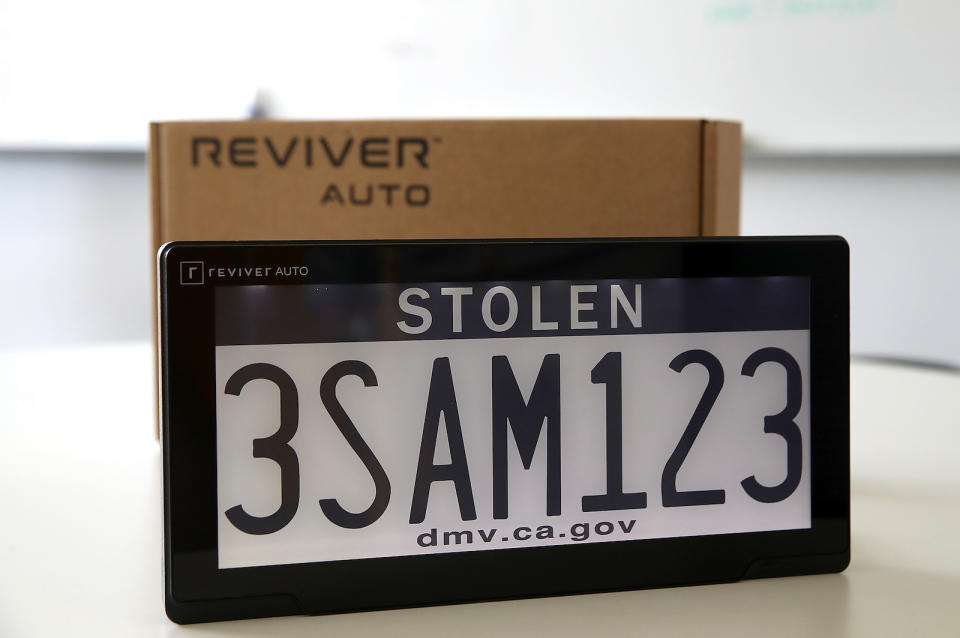 California Becomes First State To Test New Digital License Plates