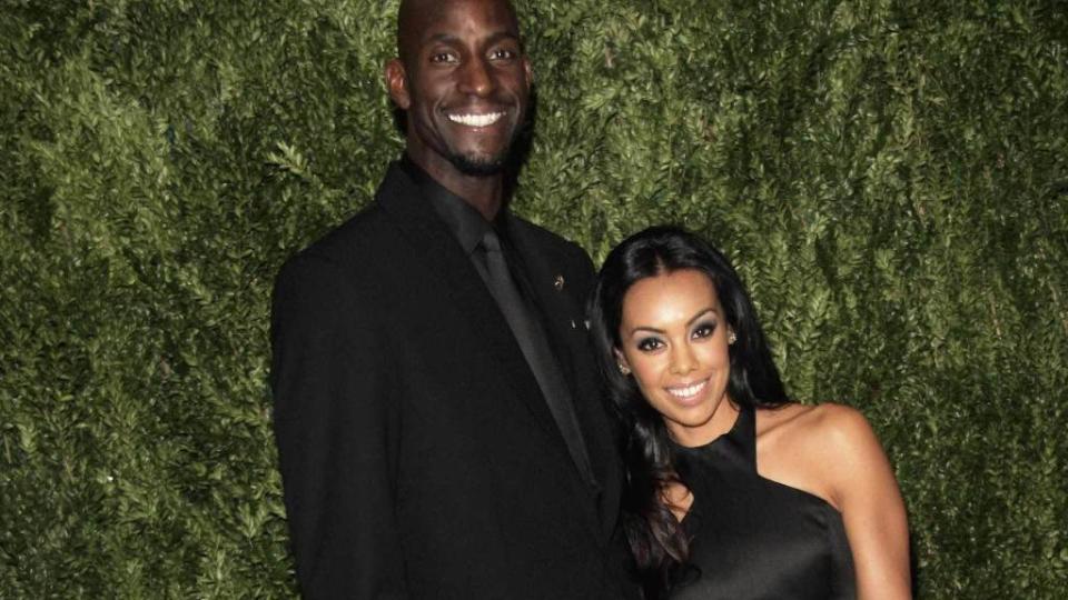 <p>Kevin Garnett is gearing up for a fight with his estranged wife because she’s claiming their prenuptial agreement is invalid. The former NBA star filed a request to bifurcate their divorce and set a trial to discuss enforcing the prenuptial agreement against his ex, Brandi Garnett. Kevin explains there is a “dispute” between the two […]</p> <p>The post <a rel="nofollow noopener" href="https://theblast.com/kevin-garnett-brandi-challenges-prenuptial-agreement/" target="_blank" data-ylk="slk:Kevin Garnett’s Millions at Stake in Divorce After Estranged Wife Challenges Prenup;elm:context_link;itc:0;sec:content-canvas" class="link ">Kevin Garnett’s Millions at Stake in Divorce After Estranged Wife Challenges Prenup</a> appeared first on <a rel="nofollow noopener" href="https://theblast.com" target="_blank" data-ylk="slk:The Blast;elm:context_link;itc:0;sec:content-canvas" class="link ">The Blast</a>.</p>