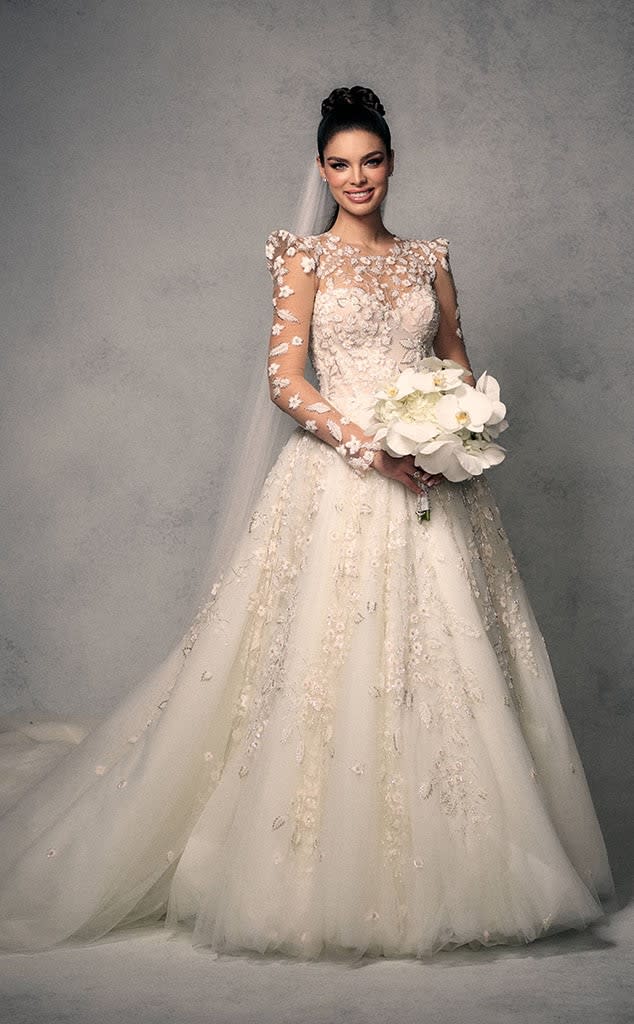 Nadia Ferreira, wedding dress
