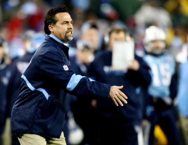 Jeff Fisher, ex-NFL coach, returns to lead USFL's Michigan Panthers