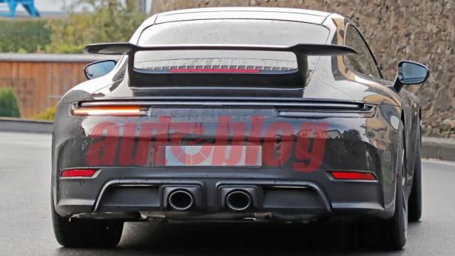 2024 Porsche 911 spy photos show off refreshed face - Autoblog