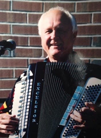 Polka music icon "Big Daddy" Marshall Lackowski died April 9 of congestive heart failure at the age of 85.