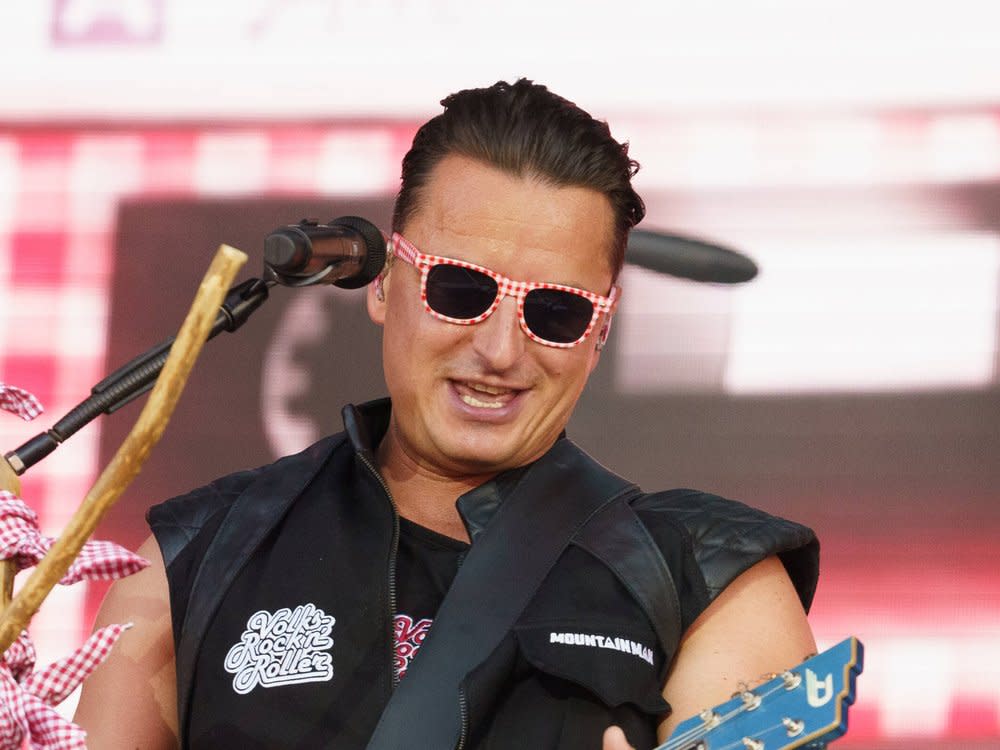 Andreas Gabalier spielt am Samstag in München vor einem riesigen Publikum. (Bild: imago images/Just Pictures)