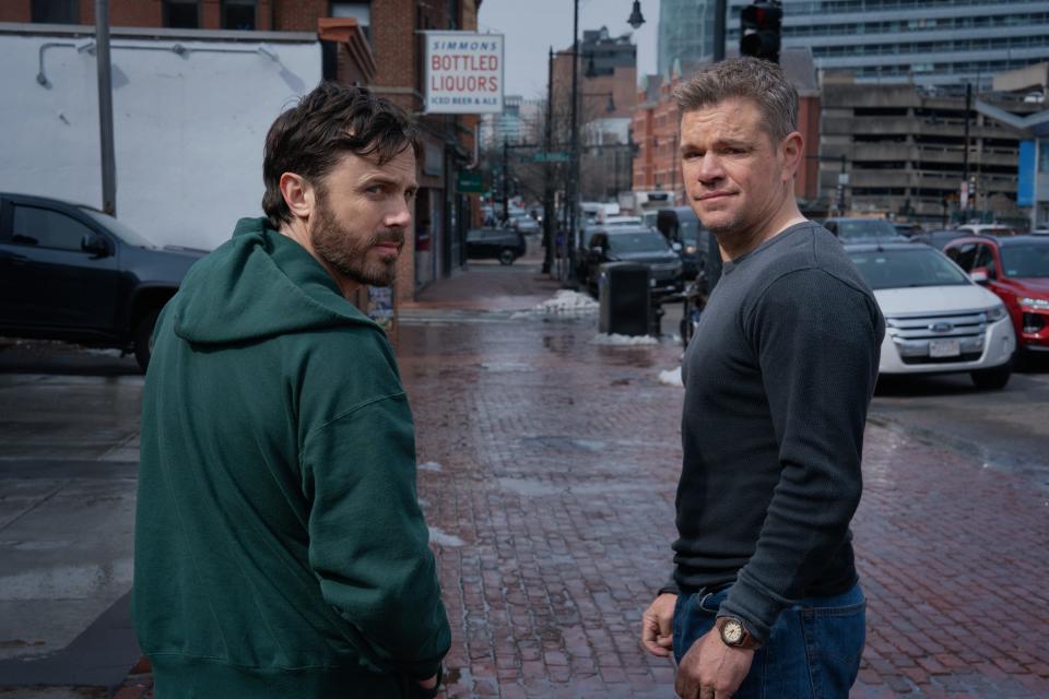 An ex-con (Casey Affleck, left) and a desperate father (Matt Damon) try to pull off the high-stakes robbery of a corrupt politician and find themselves pursued by cops and crooks alike when it goes awry in heist film "The Instigators."