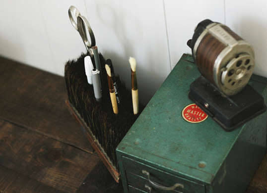 <p>With a bit of ingenuity, you can repurpose a dusty old broom head into a crafty supply holder—without harming a bristle on its head! Fill the bristles of a broom head with pens, pencils, and other stationery supplies to create an organizer fit for an eclectic craft room or <a href="http://www.bobvila.com/slideshow/11-ways-to-keep-your-real-desktop-organized-47434" rel="nofollow noopener" target="_blank" data-ylk="slk:home office;elm:context_link;itc:0;sec:content-canvas" class="link ">home office</a>. <i>Photo: <a href="http://themerrythought.com/diy/diy-broom-head-desk-caddy/" rel="nofollow noopener" target="_blank" data-ylk="slk:themerrythought.com;elm:context_link;itc:0;sec:content-canvas" class="link ">themerrythought.com</a><br></i><b>RELATED: <a href="http://www.bobvila.com/slideshow/11-easy-diy-projects-to-declutter-your-home-48761" rel="nofollow noopener" target="_blank" data-ylk="slk:11 Easy DIY Projects to Declutter Your Home;elm:context_link;itc:0;sec:content-canvas" class="link ">11 Easy DIY Projects to Declutter Your Home</a></b></p>