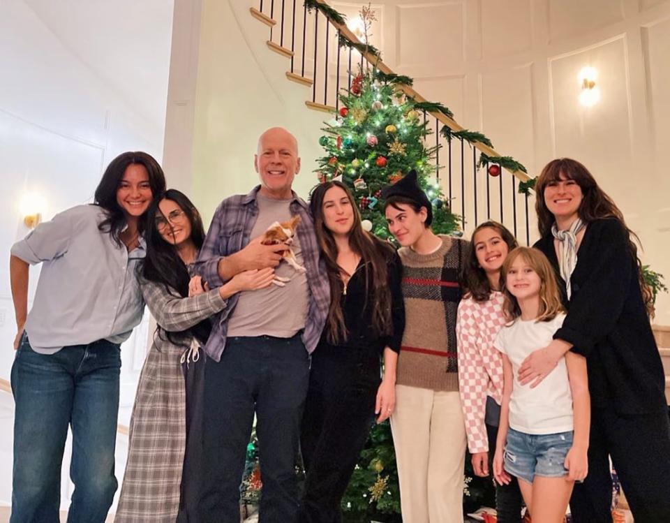 Bruce Willis, Emma Heming, Demi Moore, Rumer Willis, Scout Willis, Tallulah Willis