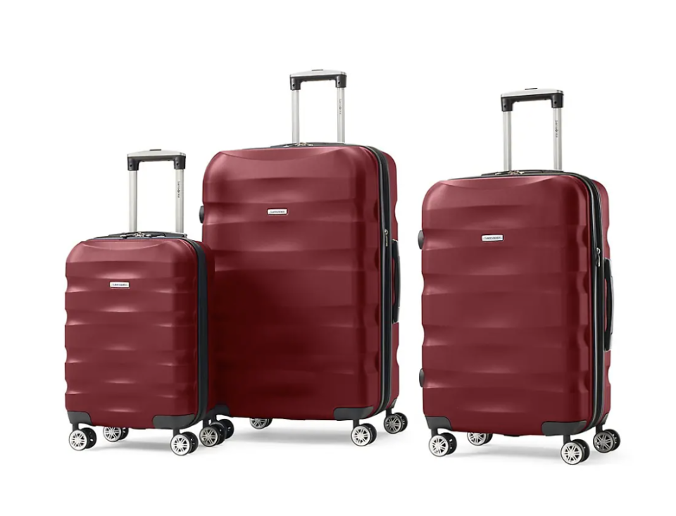 Samsonite Rapid Lite 3-Piece Hardside Nested Luggage Set in red (photo via The Bay)