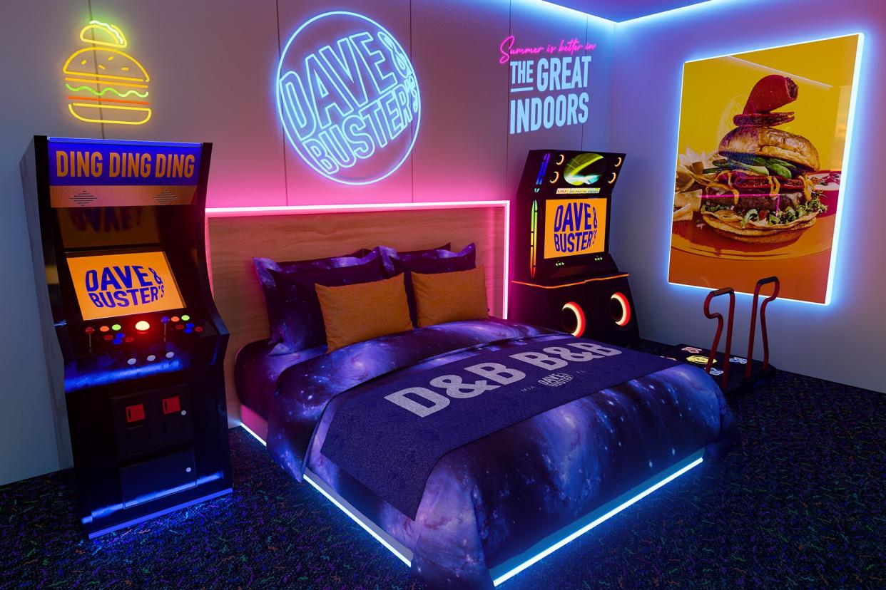 Dave &amp; Buster's B&amp;B