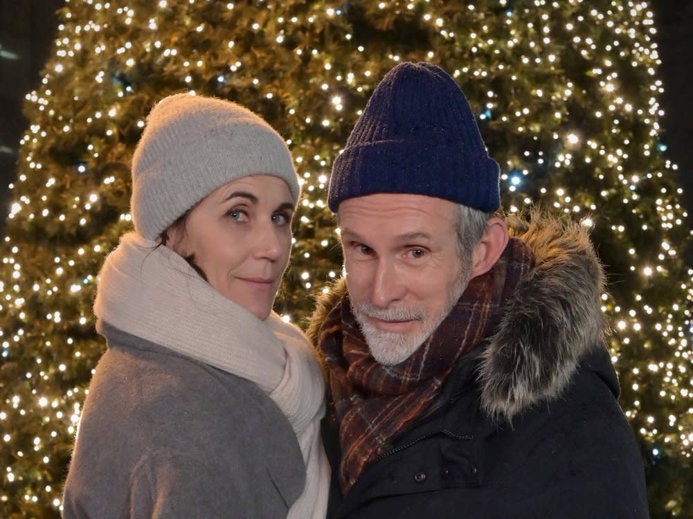 "Winterwalzer": Psychiaterin Hanne (Nina Kunzendorf) und Albert (Ulrich Matthes). (Bild: ARD Degeto/Dorothea Tuch)