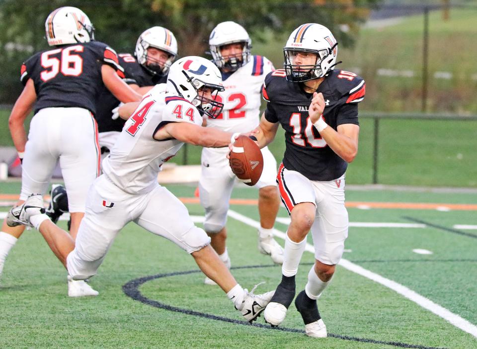 Valley quarterback Michael Provenza accounted for 206 yards and two touchdowns in Week 6.