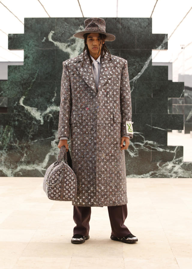 Virgil Abloh creates wearable 3D skyscraper jackets for Louis Vuitton: form  following function? - Global Design News