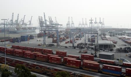 Containers are pictured at the ITS terminal at the Port of Long Beach, California December 4, 2012. REUTERS/Mario Anzuoni