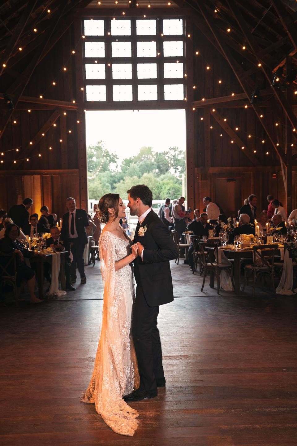 The actress and producer married the man of her dreams beneath a family of 800-year-old trees. Afterwards, the newlyweds surprised their guests with a Fred Astaire and Ginger Rogers–style tap routine and ended the night riding back to their rooms on bicycles decorated Burning Man–style with LED lights.