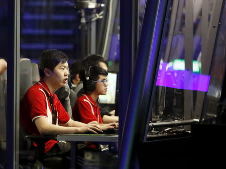 Members of CDEC Gaming compete during the Grand Finals of The International Dota 2 Championships at Key Arena in Seattle, Washington August 8, 2015. REUTERS/Jason Redmond