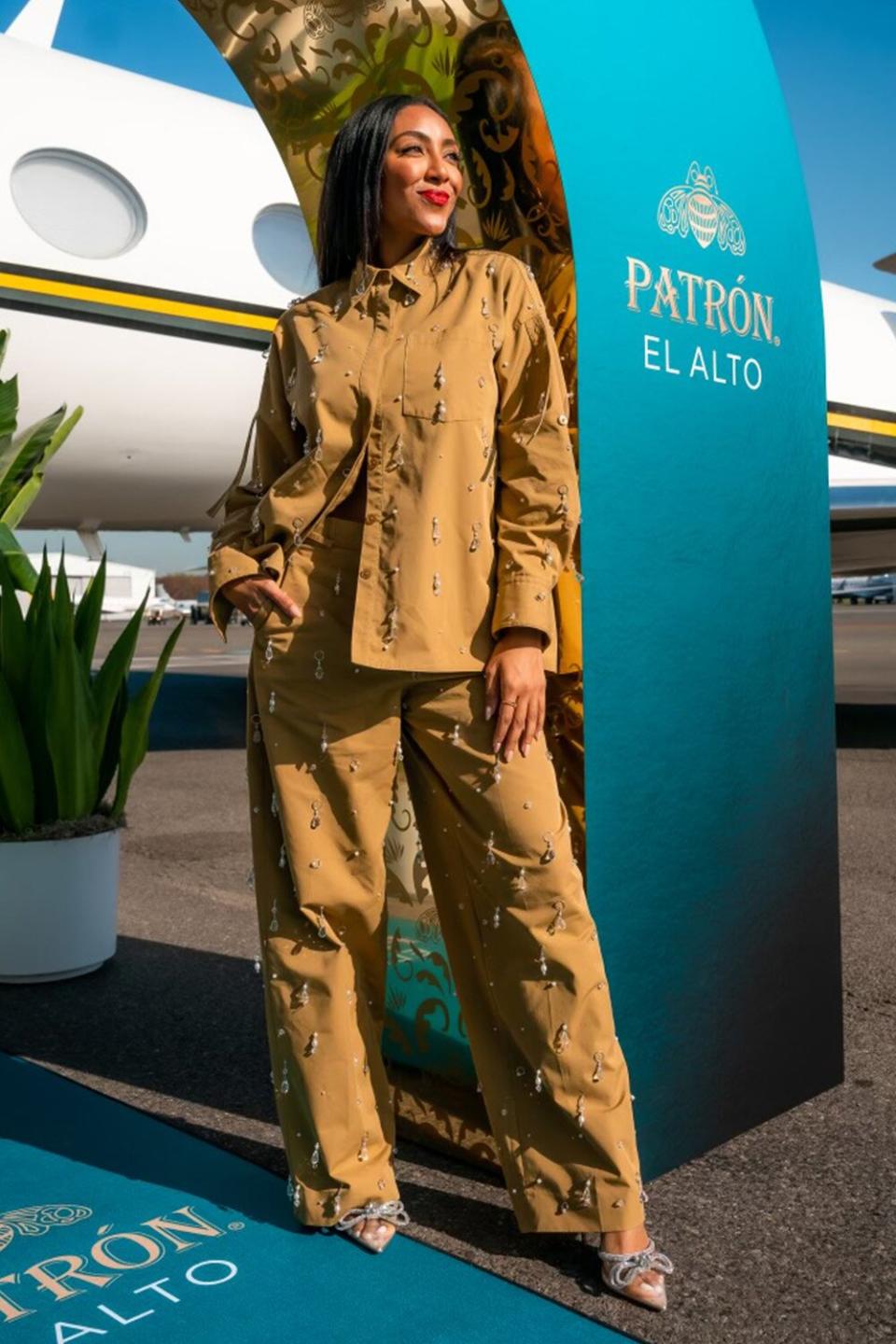  Missy Elliott toasts to an exciting weekend in Las Vegas with PATRÓN EL ALTO, celebrating the launch of the new tequila and her first performance since 2019, Madame Tussauds wax figure unveiling and 20th anniversary of her second studio album, Under Construction.   PHOTO CREDIT: Derek Blanks
