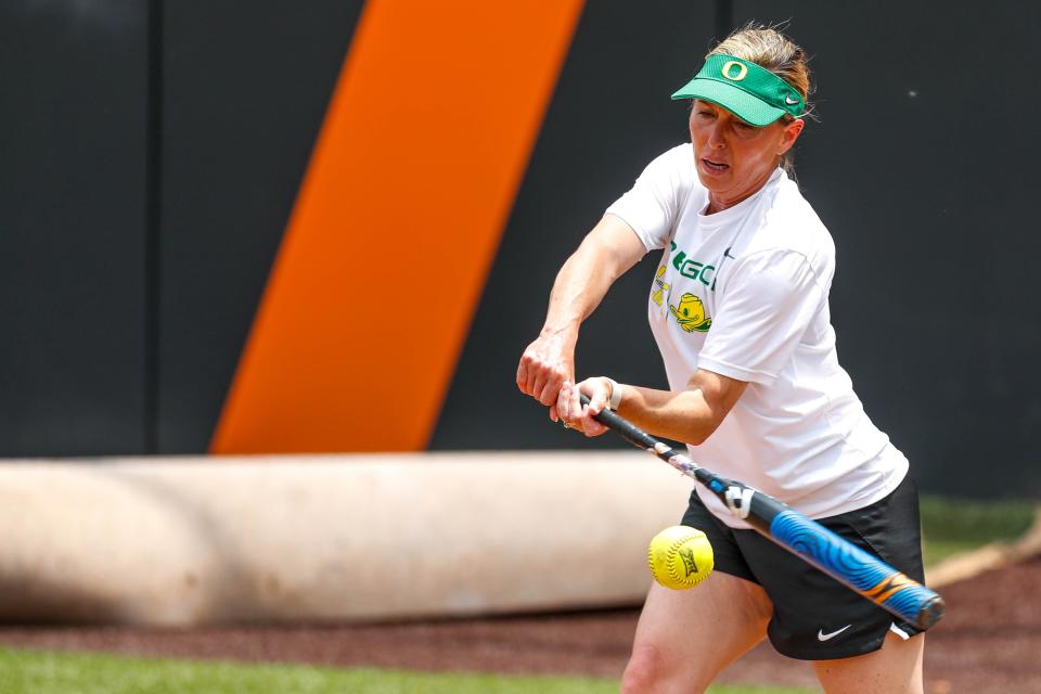 OU alum and Oregon softball coach Melyssa Lombardi returns to Norman as the No. 2 seed, potentially setting up a regional semifinal against the Sooners.