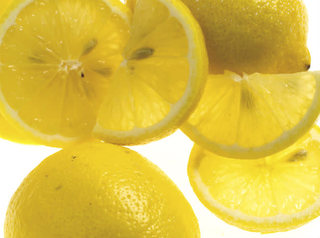 <b>Lemon:</b> Lemons are a staple of many detox diets, and there is good reason for this. Firstly, lemons are packed with antioxidant vitamin C, which is great for the skin and for fighting disease-forming free-radicals. Furthermore, the citrus fruit has an alkaline effect on the body, meaning that it can help restore the body's pH balance, benefitting the immune system. Try starting your day with hot water and a slice of lemon to help flush out toxins and cleanse your system.