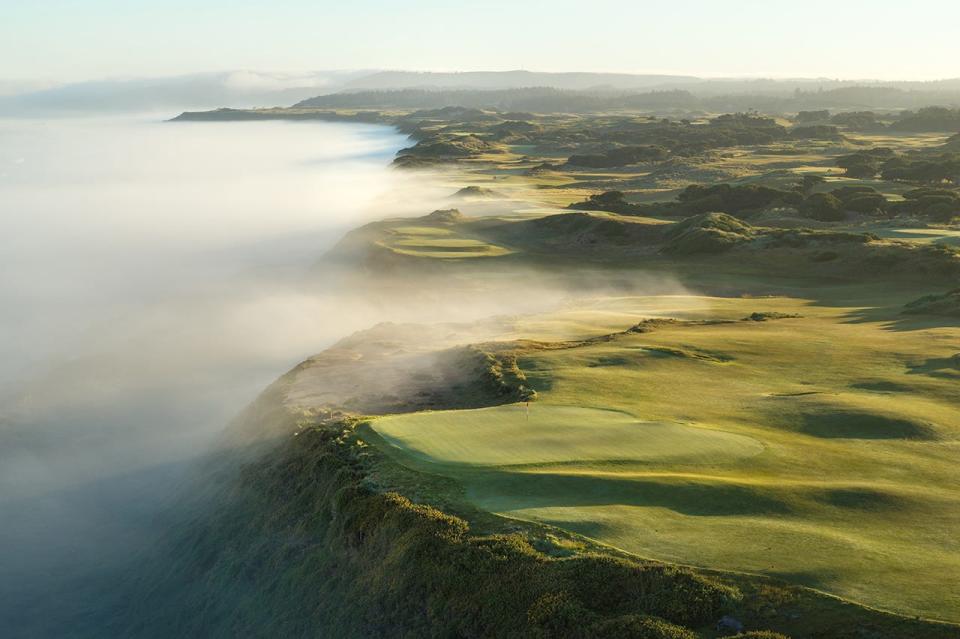 Bandon Dunes, the original and eponymous course at Bandon Dunes Golf Resort in Oregon (Courtesy of Bandon Dunes Golf Resort)