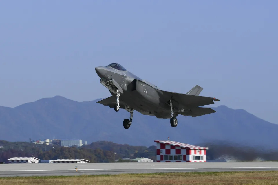 GUNSAN, SOUTH KOREA - OCTOBER 31: In this handout image released by the South Korean Defense Ministry, a South Korean Air Force F-35A fighter jet takes off from the runway during the 