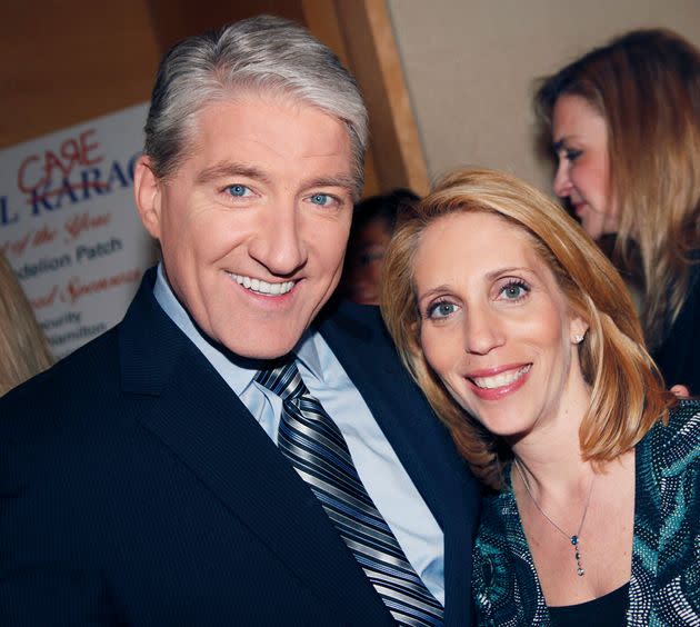 Cnns Dana Bash Calls Out La Times For Focusing On Ex Hubby Over Her Qualifications 