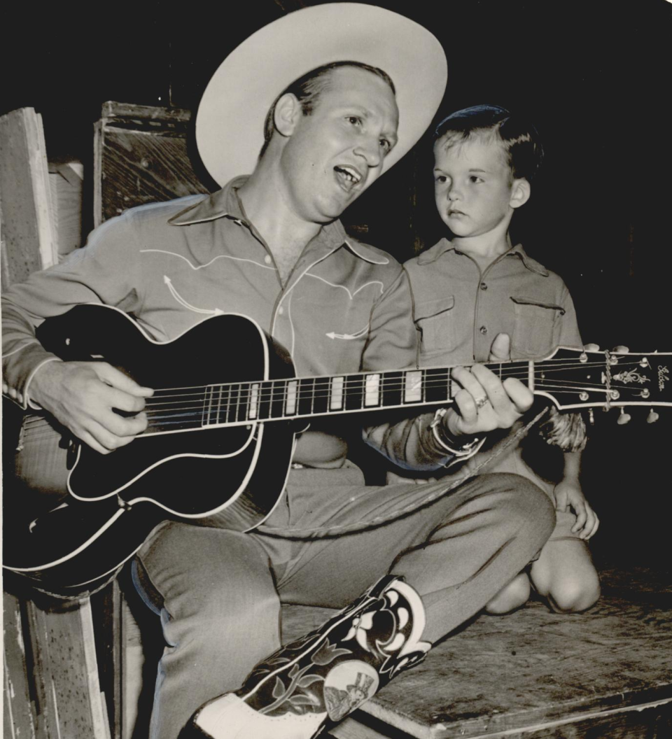 "Singing Cowboy" Gene Autry makes a visit to Oklahoma City on July 15, 1940.