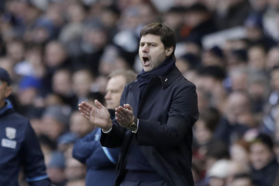 Tottenham Hotspur's head coach Mauricio Pochettino shouts during the English Premier League soccer match between Tottenham Hotspur and West Bromwich Albion at White Hart Lane stadium in London, Saturday, Jan. 14, 2017. (AP Photo/Matt Dunham)