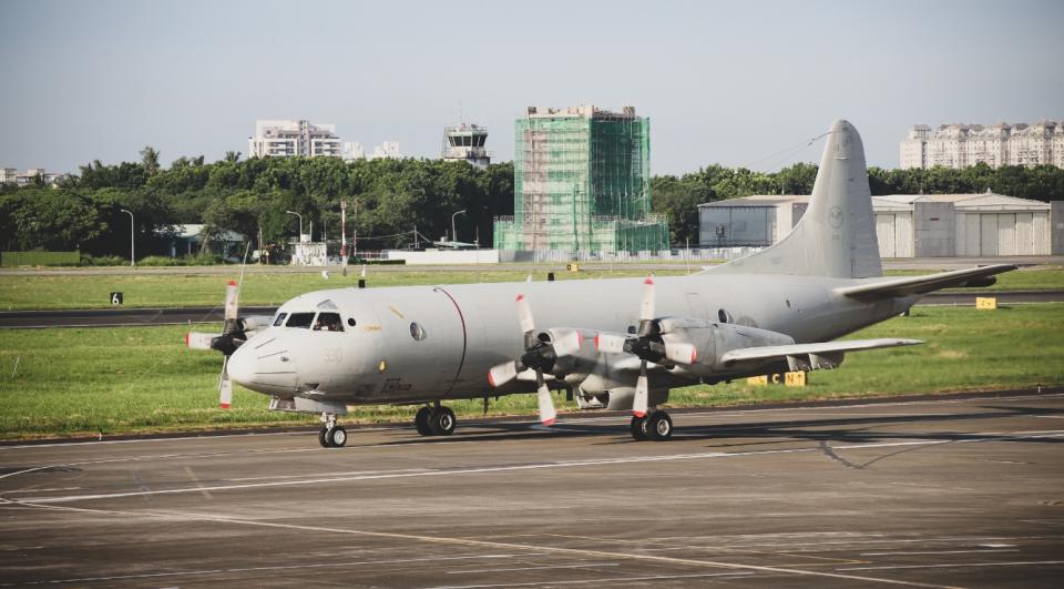 空軍駐紮於屏東基地的第六聯隊一架P-3C反潛機訓練時驚傳飛彈脫落意外。（示意圖）   圖：軍聞社提供