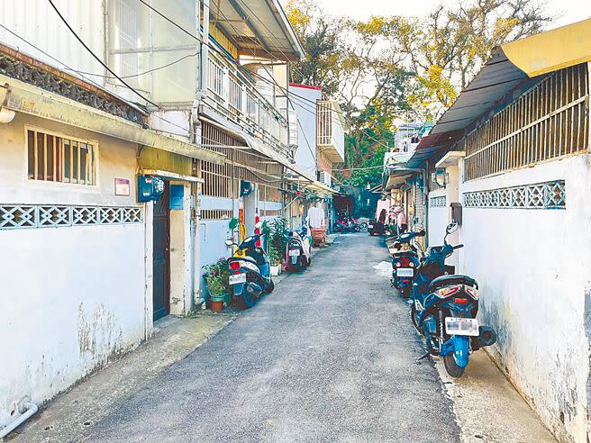 桃園市平均屋齡為27歲，中央與地方聯手鼓勵申請危老建築重建。（本報資料照片）