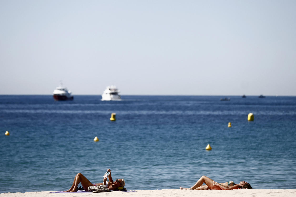 Travel demand is expected to stay hot this summer. (REUTERS/Yara Nardi)
