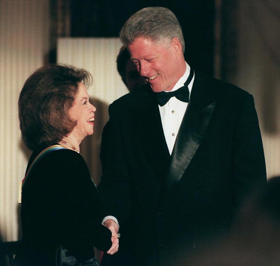 <p>President Bill Clinton recognized the diplomat's years of service by awarding Shirley with the Kennedy Center Honors in 1998. </p>