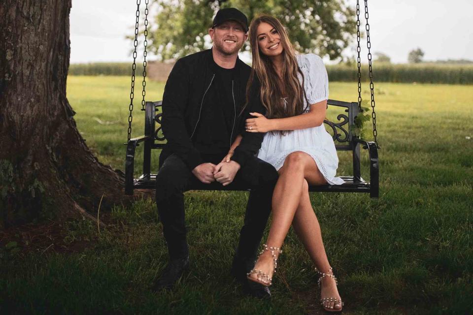 Cole Swindell Engaged to Courtney Little: 'I Couldn't Wait Any Longer ...