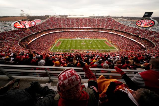 chiefs home opener