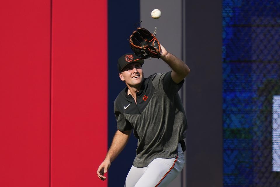 Baltimore Orioles' Colton Cowser warms up before a baseball game against the New York Yankees Wednesday, July 5, 2023, in New York. (AP Photo/Frank Franklin II)