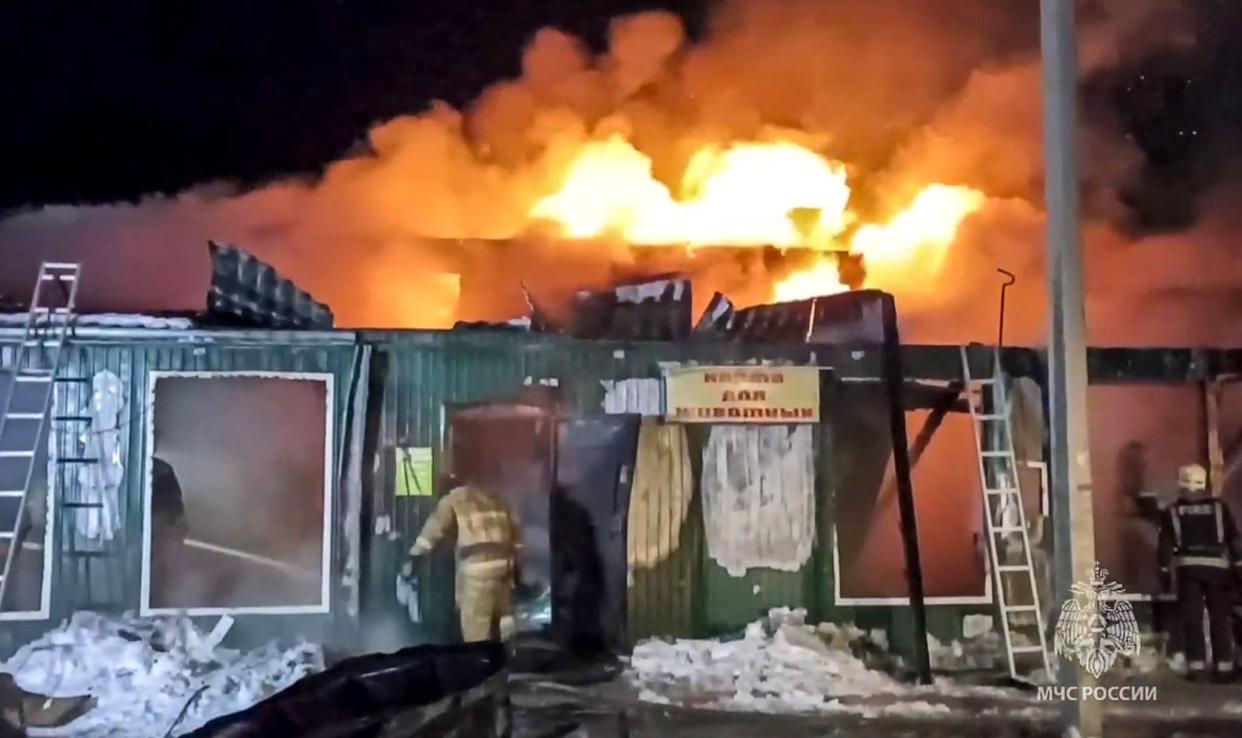 Un incendie a fait 22 morts ce samedi 24 décembre 2022 en Russie. -  RUSSIAN EMERGENCY SITUATIONS MINISTRY / AFP