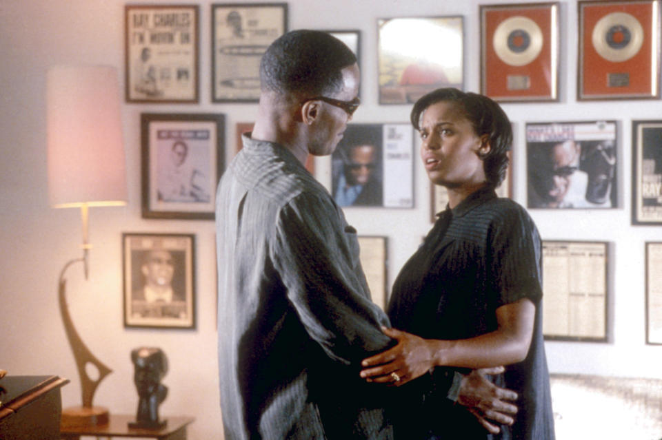 A pregnant Washington and Jamie Foxx as Ray Charles in the film ray